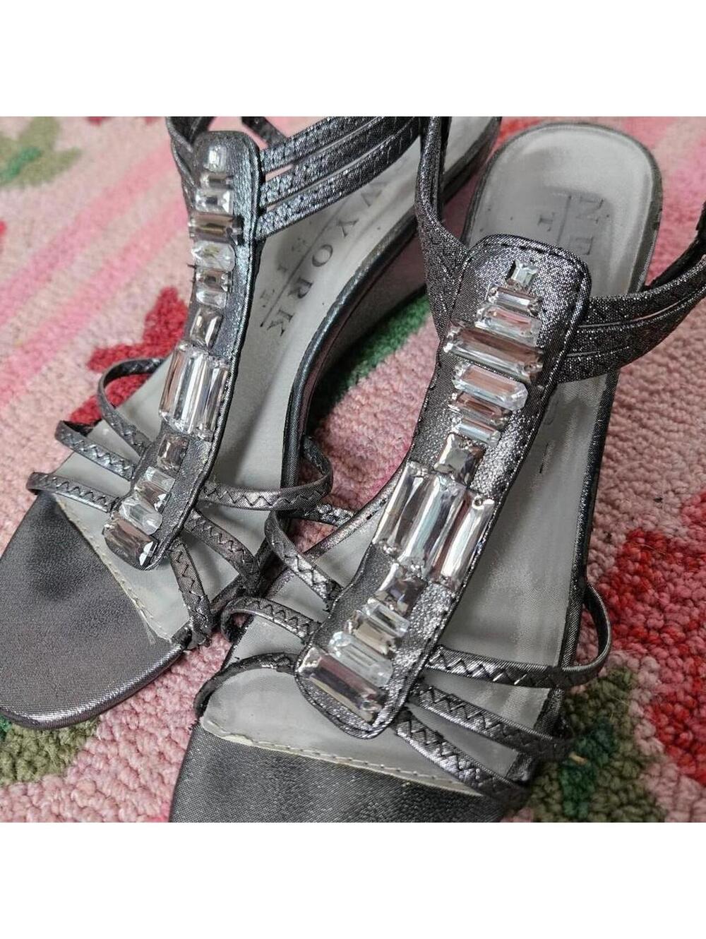 vintage silver metallic wedge sandals with rhinestone details sz 7.5